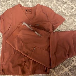 FIGS SCRUBS MAUVE L/T